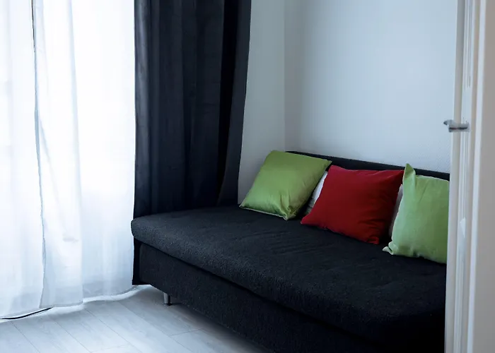 Lemonade ホテル 2*