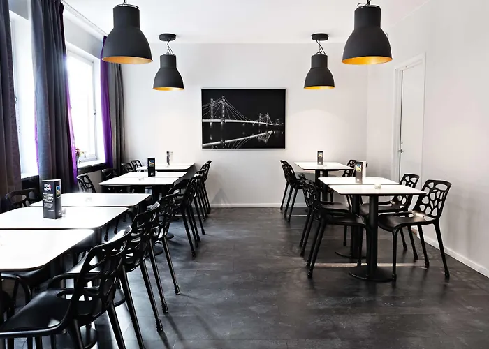 Sure By Western Arena Göteborg