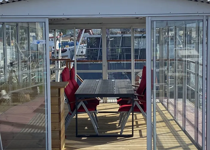 Hotel en barco La Mare 3*