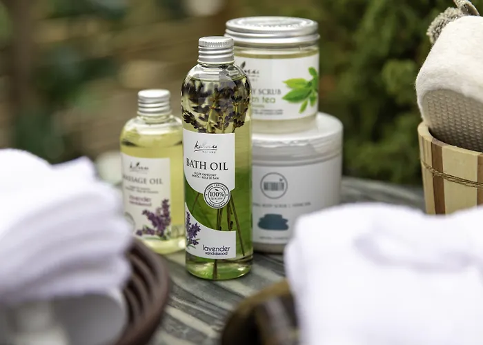 Hotel Treetop Hangout & 3*