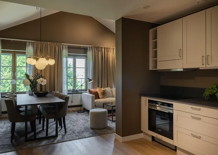 Apartmanhotel Live And Ekmanska 4*