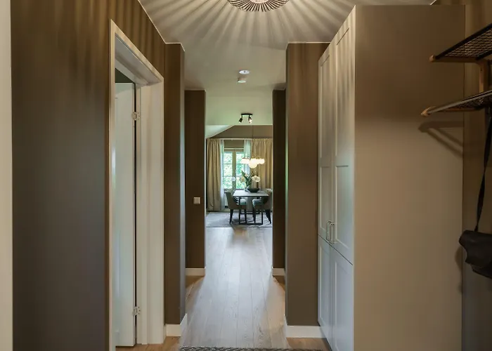 Live And Ekmanska Apartmanhotel