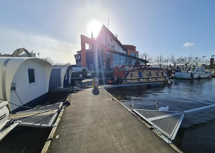 Unique Houseboat Experience In Vakantiehuis *