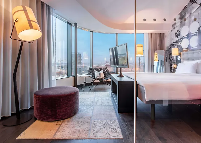 Hotell Radisson Blu Riverside 4*