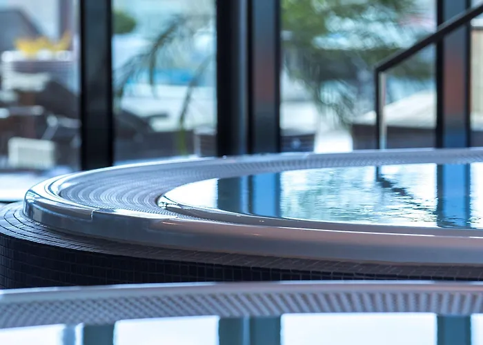 Radisson Blu Riverside Отель 4*