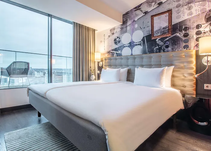 Radisson Blu Riverside 4*