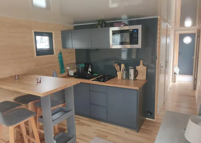 Tekne Floating Downtown