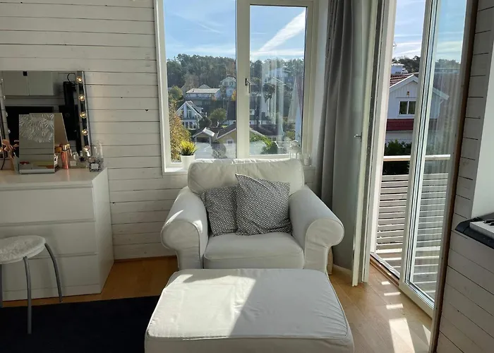 Seaside House In Sandvik With Pool Ferienhaus