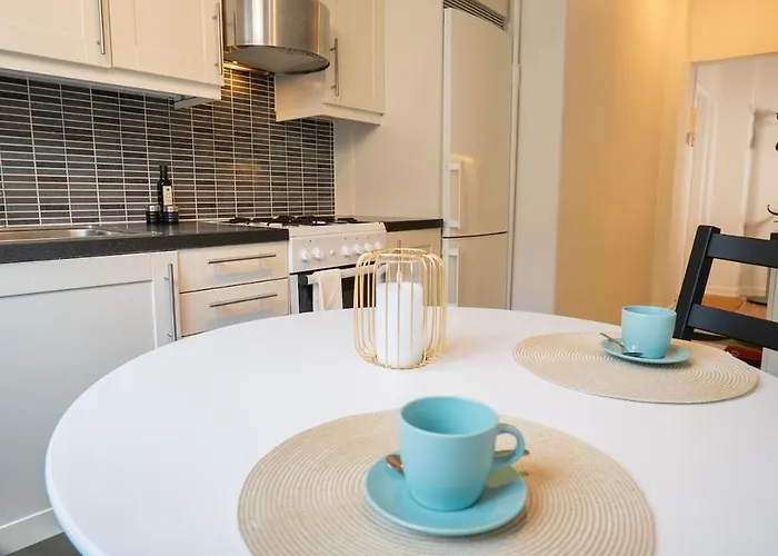 Large 2br - Scandinavian Design - Balcony Gotenburg