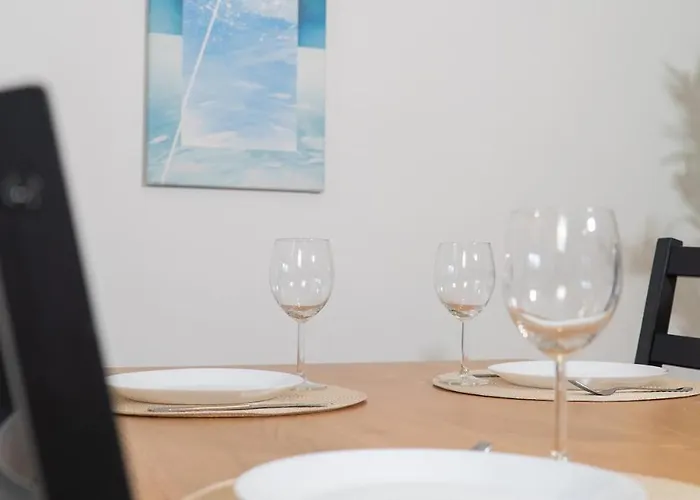 Διαμέρισμα Large 2br - Scandinavian Design - Balcony Γκέτεμποργκ