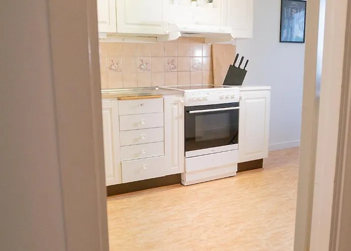 Large City-centre Appartamento