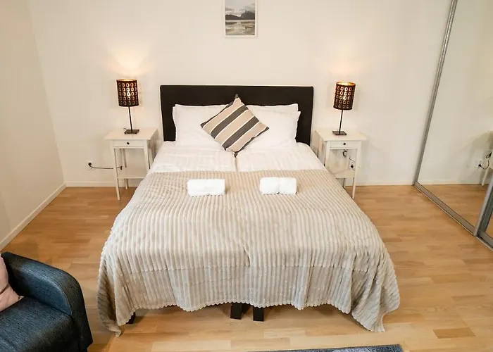 Modern In The Heart Of Linne, Walk To Haga Göteborg