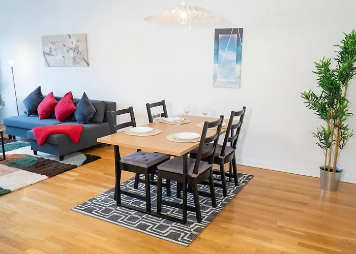 Appartement Large 2br - Scandinavian Design - Balcony *