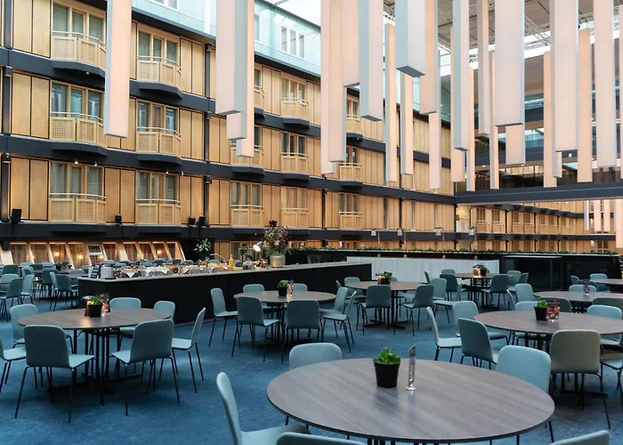 Radisson Blu Scandinavia Hotel, 4*