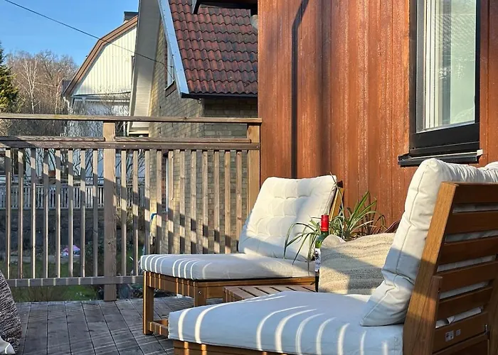 Beautiful House Close To Center