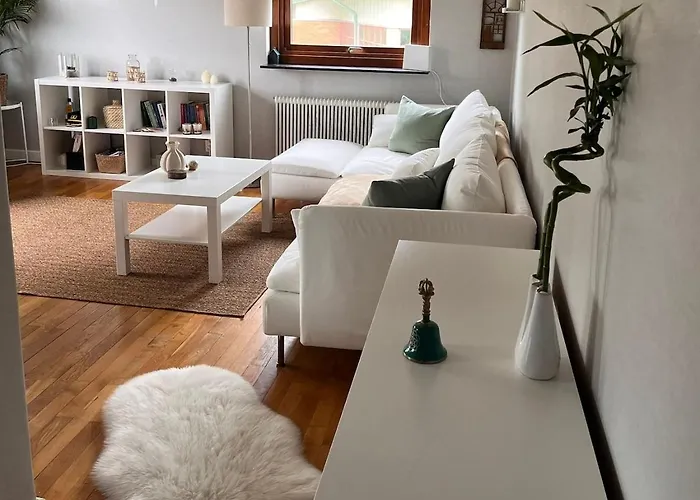 Cozy Apartment, Located Only 10min From The Apartament Göteborg