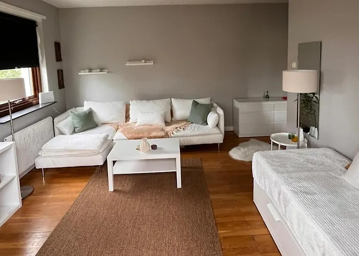 Cozy Apartment, Located Only 10min From The Apartament