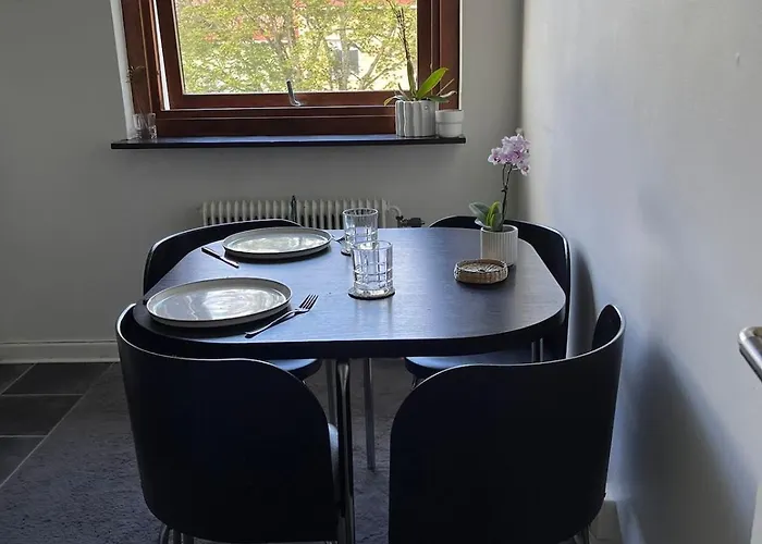 Cozy Apartment, Located Only 10min From The Gothenburg