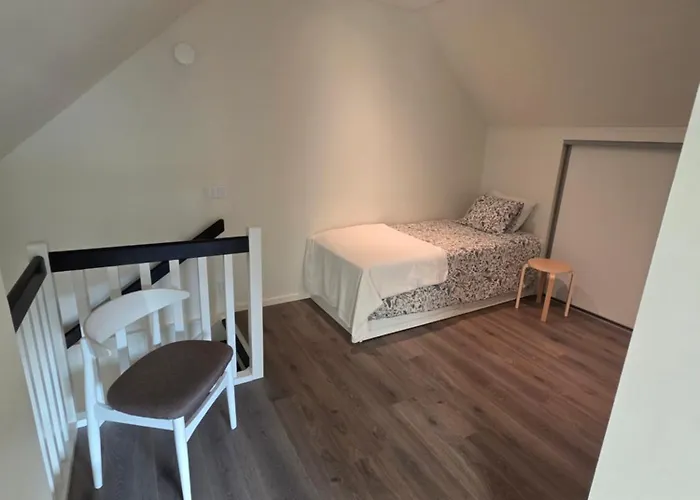 Дом отдыха The Little House By The Paddock - Only For Non Smokers *