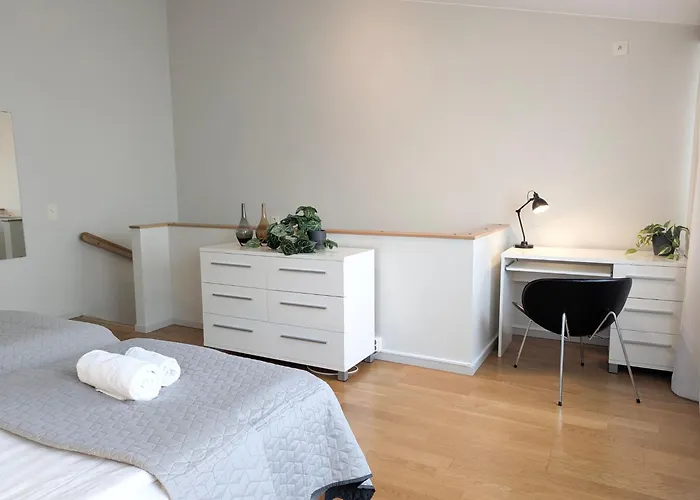 Forenom A-r Lorents Gata - Majorna