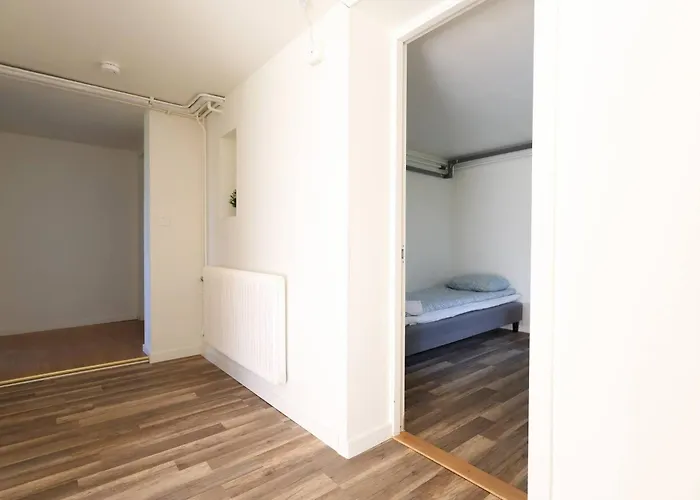 Workers Stay - Temporary Accommodation Krokslaett - Moelndal * Gotemburgo