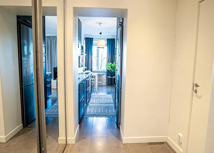 Spacious With Balcony Near Ullevi * Göteborg