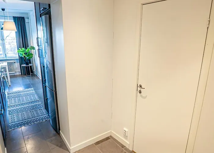 Spacious With Balcony Near Ullevi * Göteborg