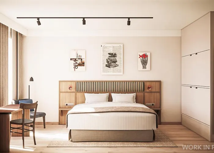 Hotel Quality The Book