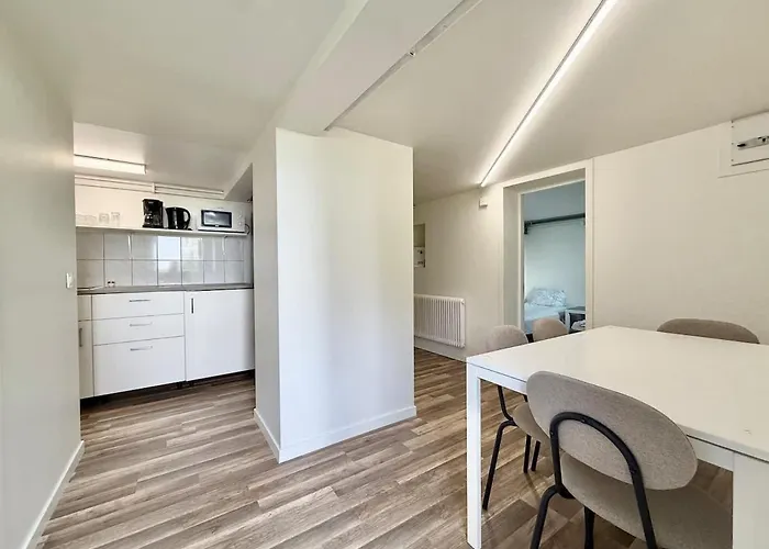 Workers - 3 Bedroom - 6 Beds - Free Parking Ferienhaus Göteborg