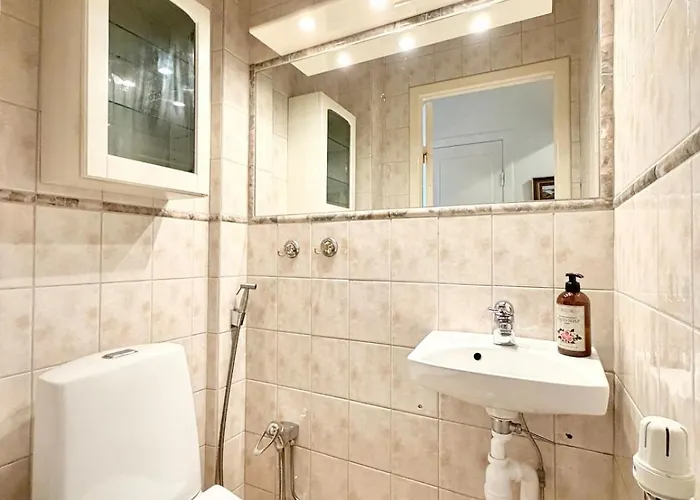 펜션 6 Beds - 4 Bedroom - For Workers - Volvo - Parking 예테보리