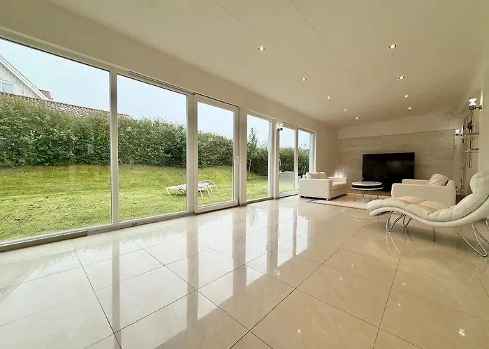 Holiday home Workers - 7 Bedroom - 15 Beds - 3 Bath Gothenburg