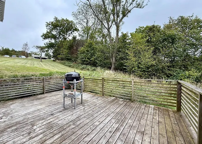 Holiday home Workers • 19 Beds • 3 Kitchens • Volvo • Parking Gothenburg