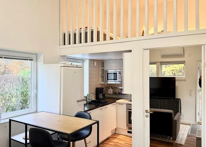 Holiday home Workers - 2 Beds - Free Parking -volvo *