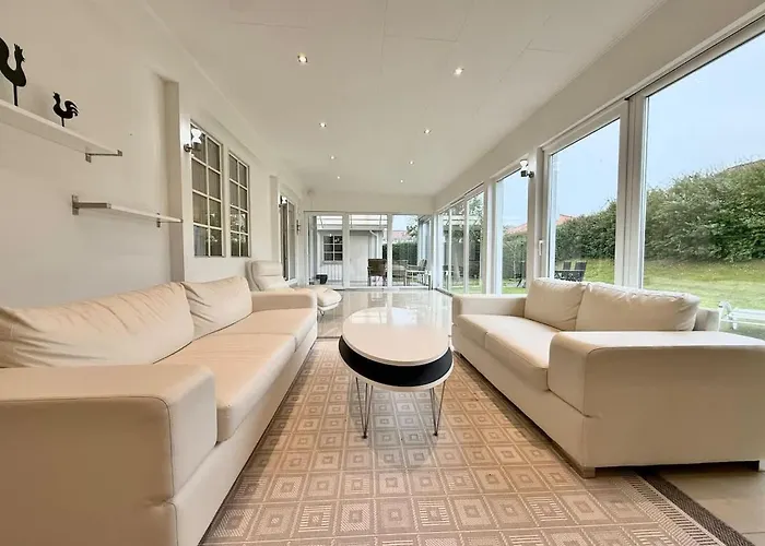 Workers - 7 Bedroom - 15 Beds - 3 Bath * Gotemburgo