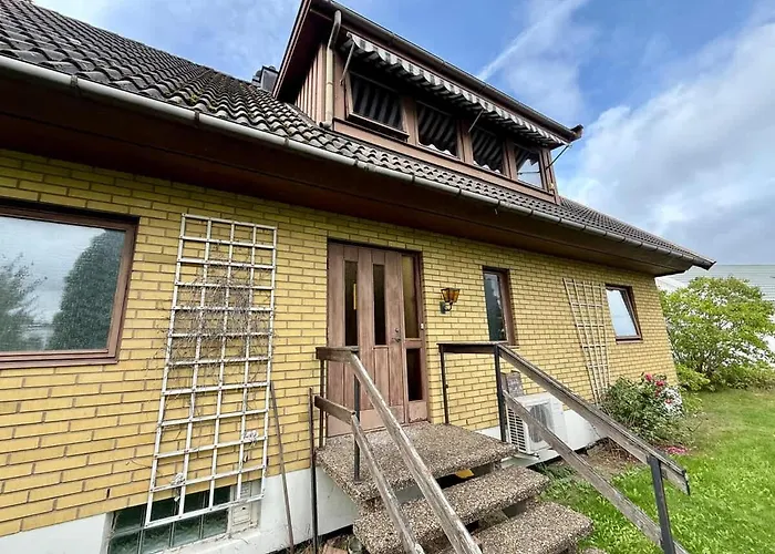 Workers - 11 Beds - Parking - Near Volvo