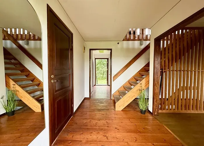 Vakantiehuis Workers - 11 Beds - Parking - Near Volvo *