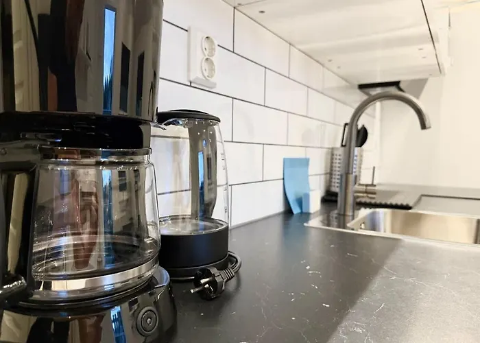 Premium Workers - 3 Beds - Volvo - Parking * Gothenburg