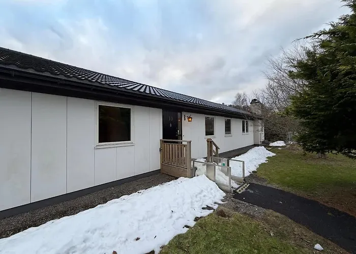 Workers Spacious Ferienhaus *