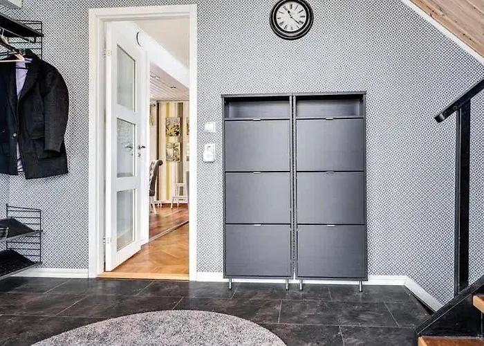 Workers - 4br - 8 Beds - 2 Kitchens - Volvo Feriehus *