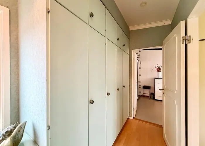 Workers - 4br - 4 Beds - Parking - Near Volvo Semesterbostad Göteborg