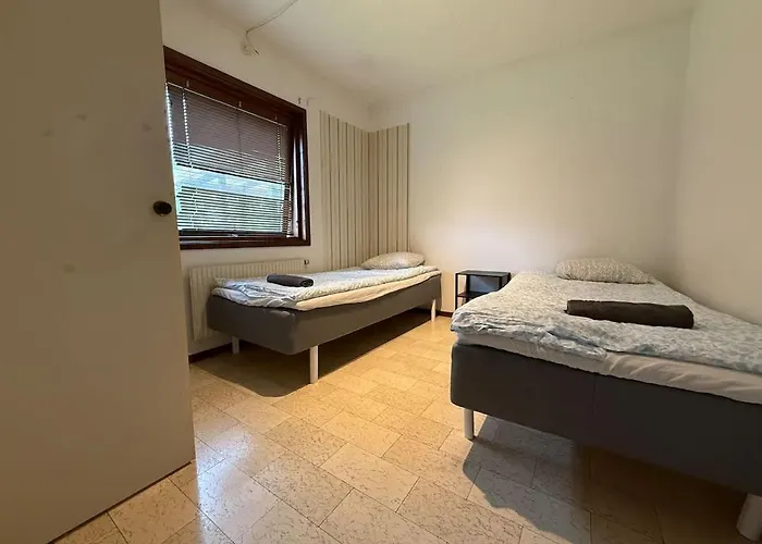 Vakantiehuis Workers - 11 Beds - Parking - Near Volvo *