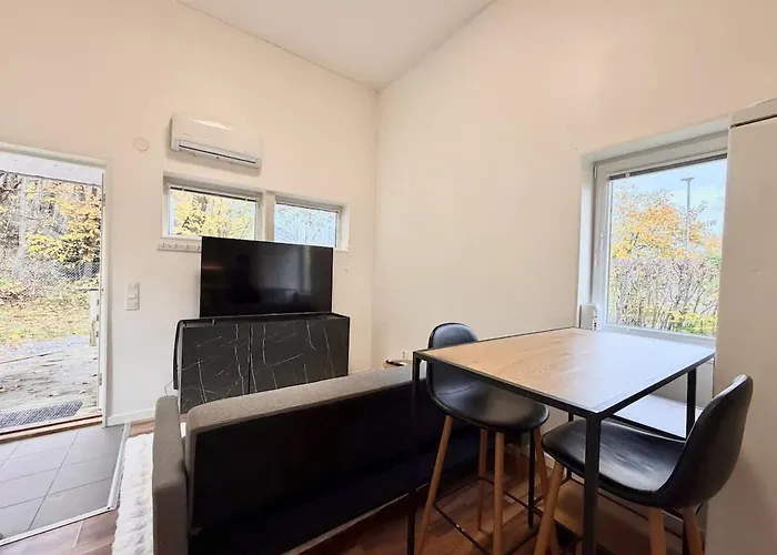 Workers - 2 Beds - Free Parking -volvo * Gothenburg