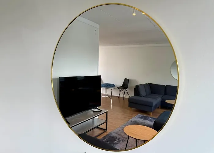 Workers - 2 Bath - 9 Beds - Parking Dom wakacyjny