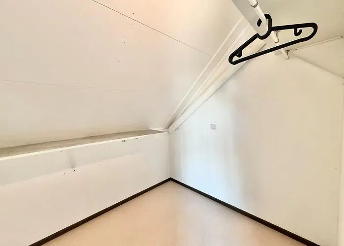 Semesterbostad Workers - 8 Beds - 4 Bedroom - 2 Bath