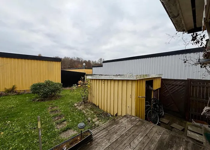 Workers - 4br - 4 Beds - Parking - Near Volvo Holiday home *