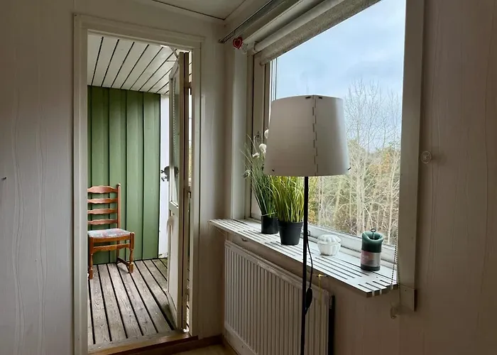 Workers - 5br - 2 Bath - Near Gothenburg