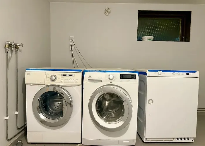 Holiday home Workers Big - 5 Bedroom - 2 Bath - Volvo Gothenburg