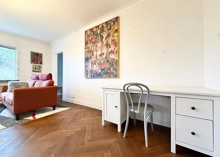 Semesterbostad 6 Beds - 4 Bedroom - For Workers - Volvo - Parking