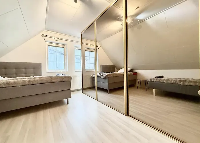 Casa vacanze Workers - 7 Br - 15 Beds - 3 Bath *