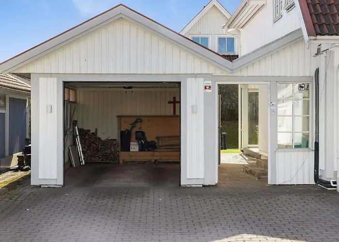 Workers - 7 Br - 15 Beds - 3 Bath Goteborg